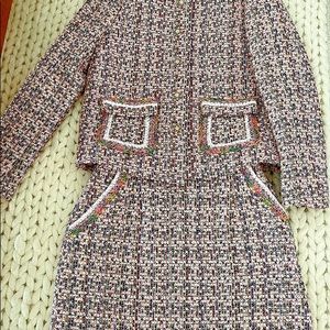 Chic mixed pinky suits